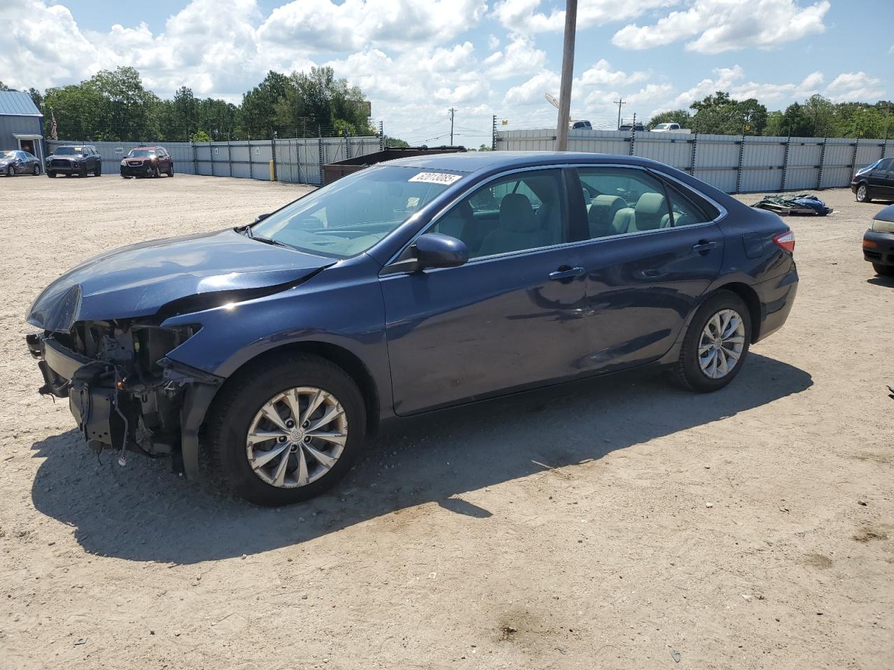 TOYOTA CAMRY LE