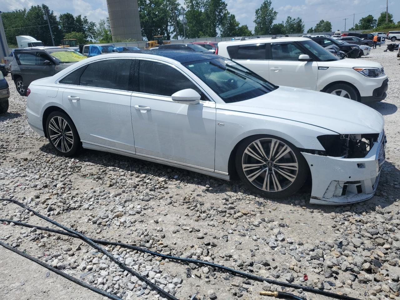 AUDI A8 L