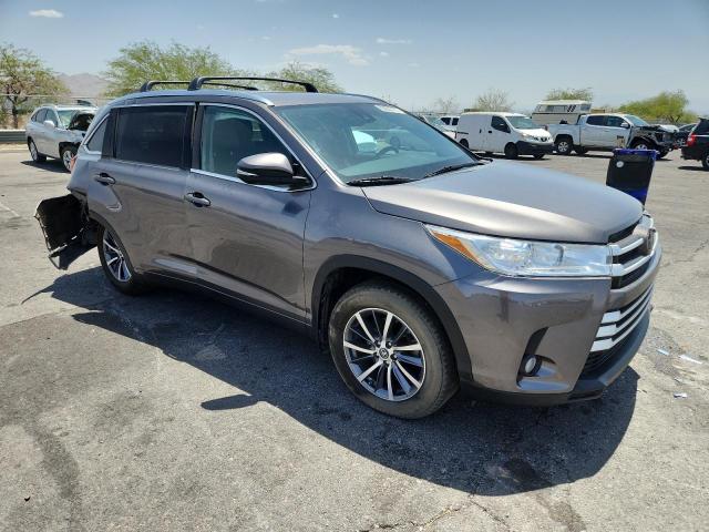 2018 TOYOTA HIGHLANDER 5TDJZRFH1JS871628
