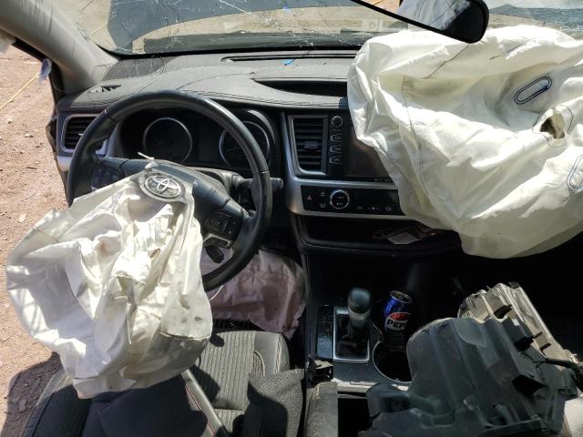 2018 TOYOTA HILANDR LE 5TDBZRFH0JS814535