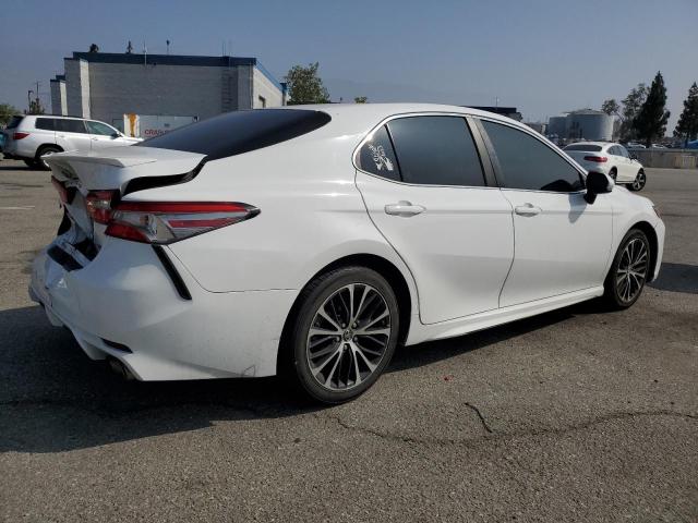 2018 TOYOTA CAMRY L 4T1B11HK2JU081381