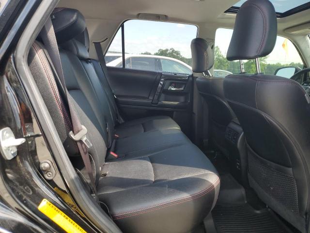 2019 TOYOTA 4RUNNER SR - JTEBU5JR6K5687378