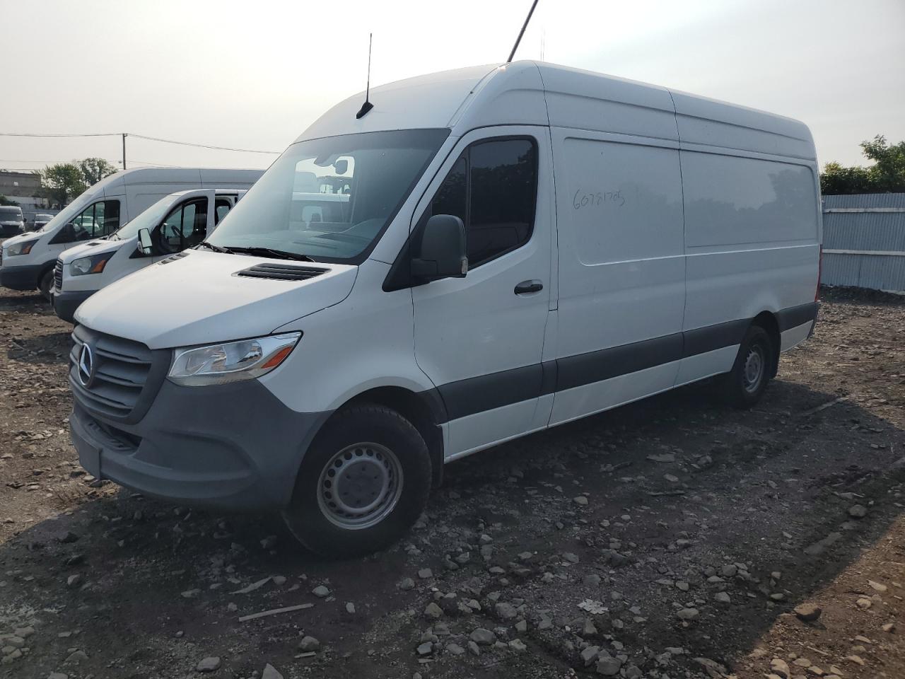 MERCEDES-BENZ SPRINTER 2500
