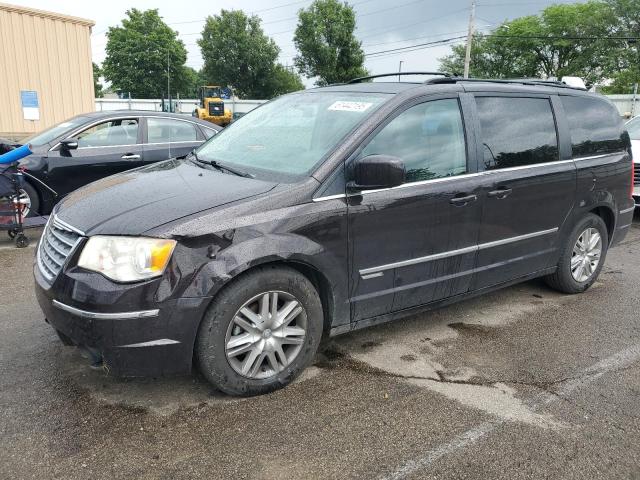 CHRYSLER TOWN & COU