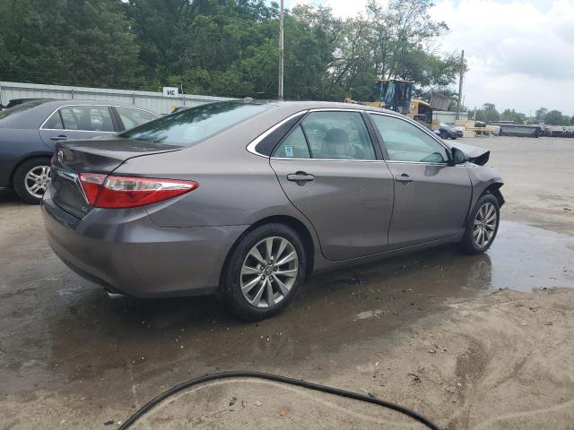Vin: 4t1bf1fk7hu631978, lot: 61209705, toyota camry le 20173