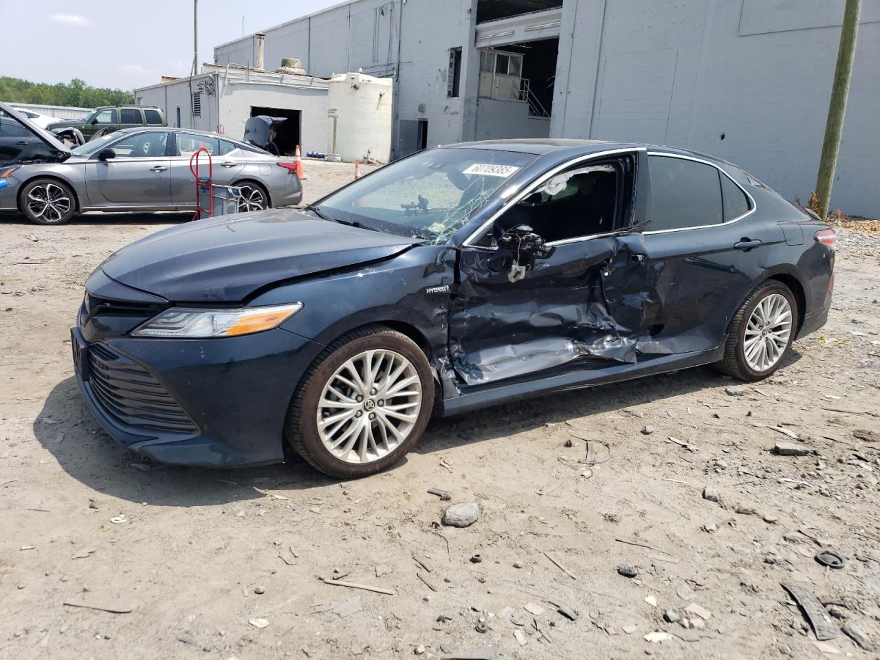 TOYOTA CAMRY HYBRID