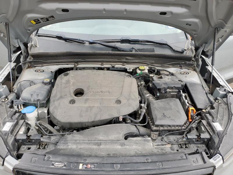 2024 VOLVO XC40 PLUS YV4L12UL4R2323086