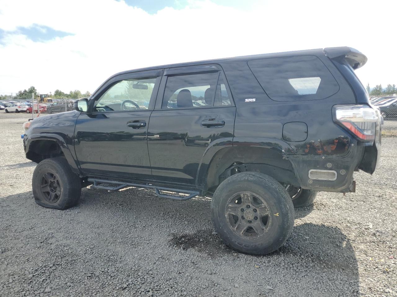 TOYOTA 4RUNNER SR5