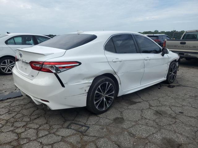 Vin: 4t1g11ak6lu357984, lot: 62050215, toyota camry se 20203