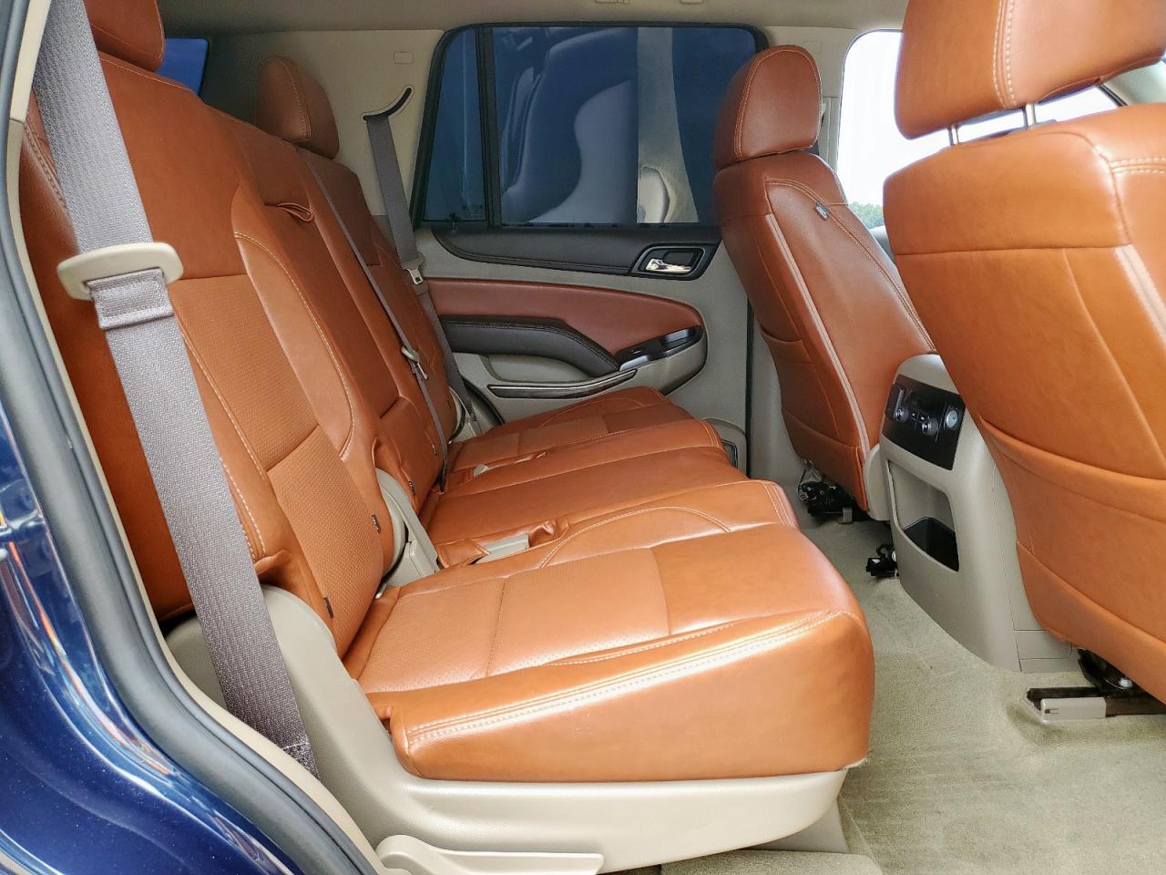 CHEVROLET TAHOE C1500 LS