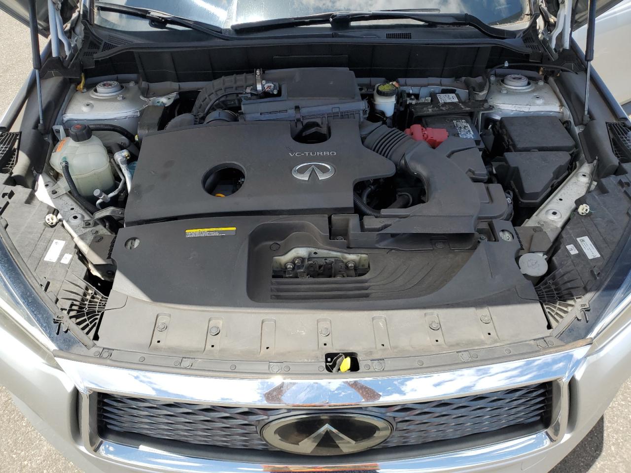 INFINITI QX50 ESSENTIAL