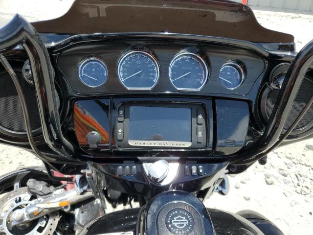 2017 HARLEY-DAVIDSON FLHXSE CVO 1HD1PXF1XHB959123