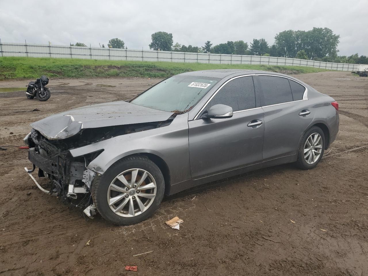 INFINITI Q50 BASE