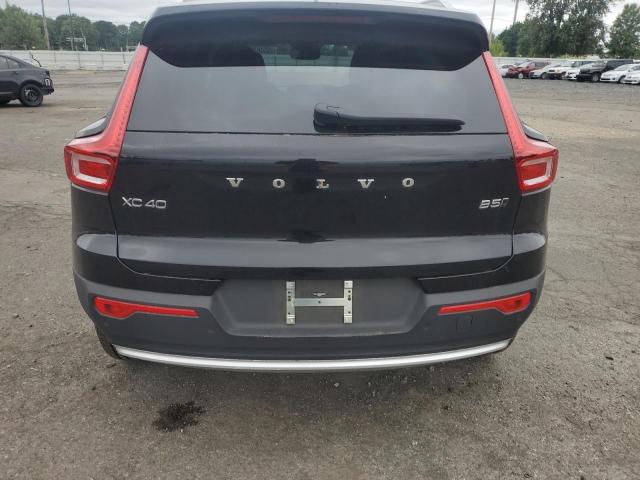 2025 VOLVO XC40 PLUS YV4L12UE8S2505476