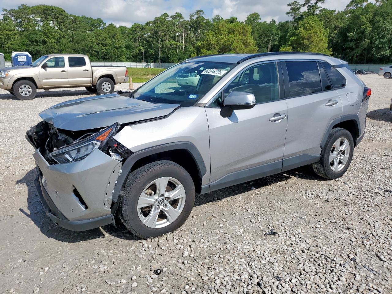 TOYOTA RAV4 XLE