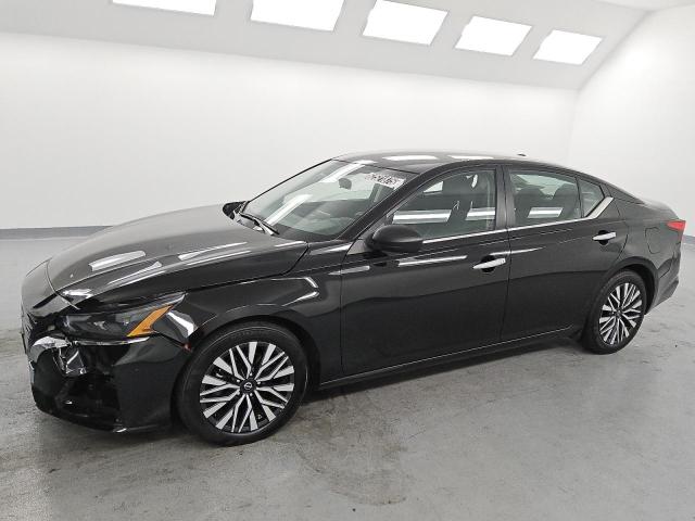 NISSAN ALTIMA SV