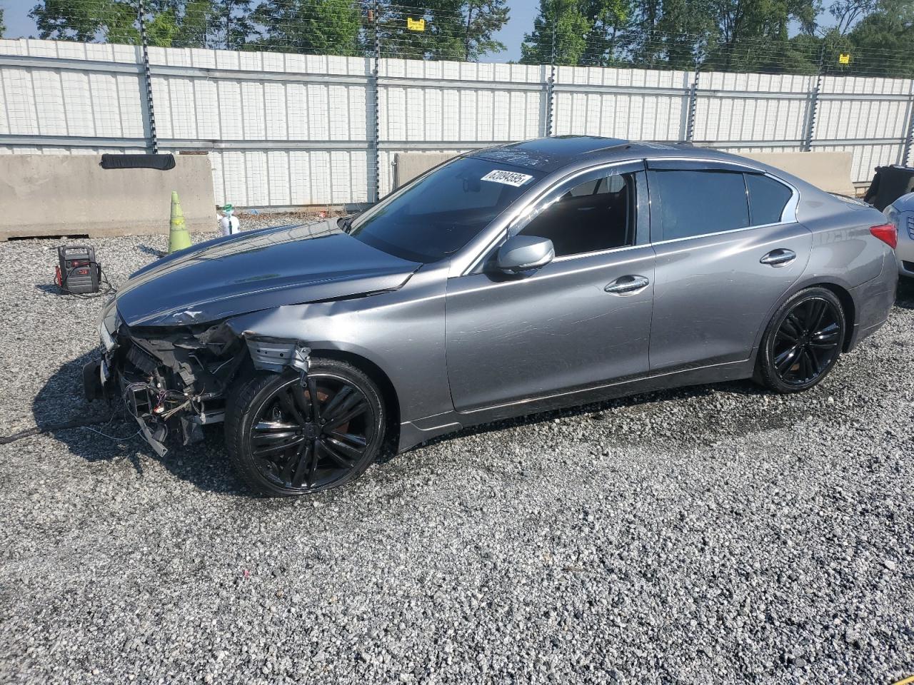 INFINITI Q50 BASE