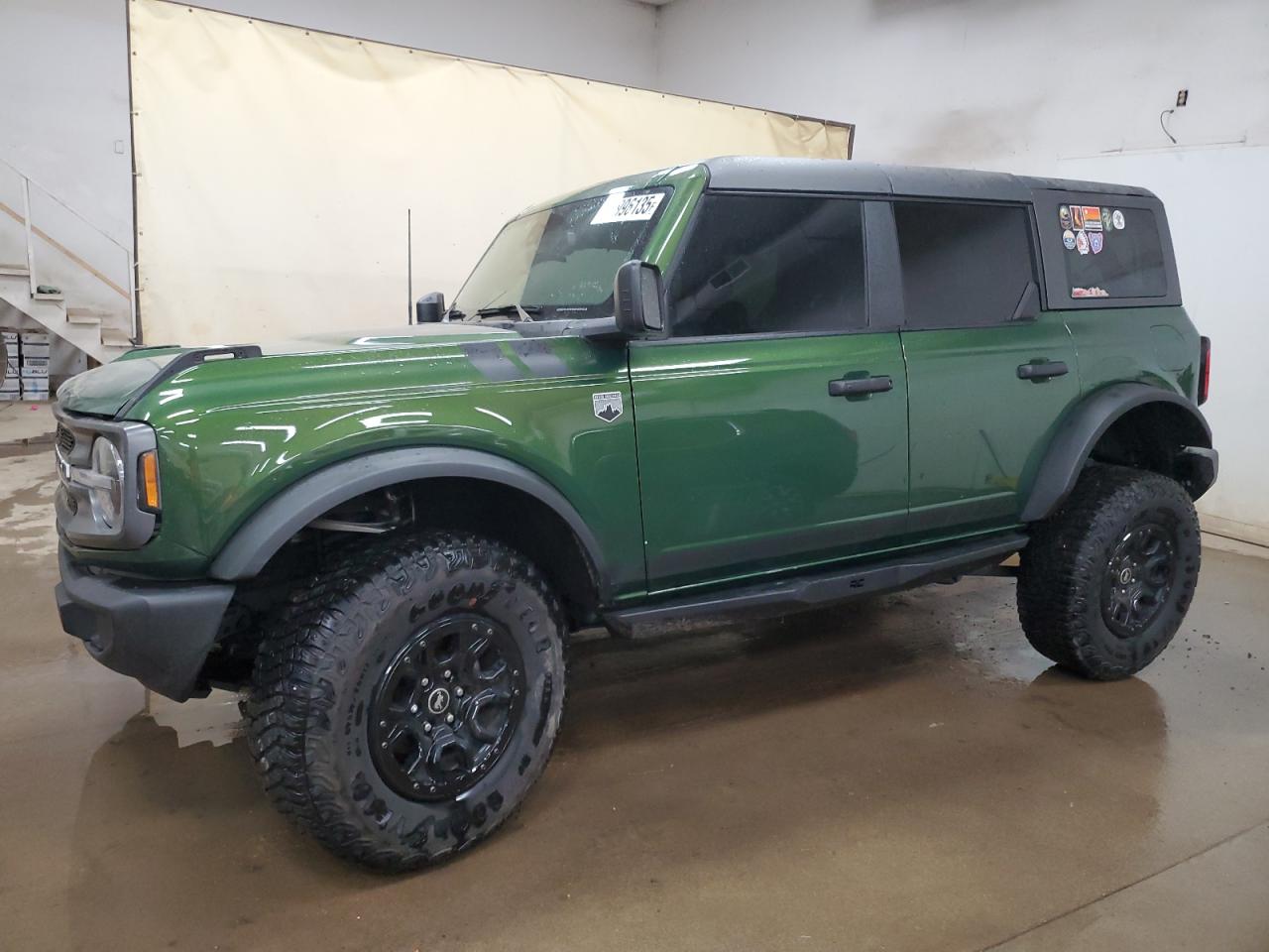 FORD BRONCO BASE