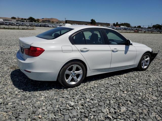Vin: wba3b1c55ek133687, lot: 63049945, bmw 3 series i 20143