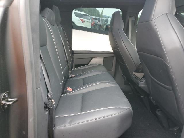 2024 TESLA CYBERTRUCK 7G2CEHEE8RA017252