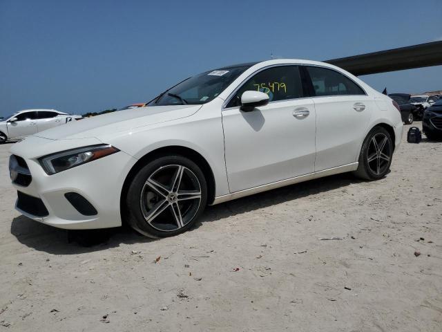 MERCEDES-BENZ A 220