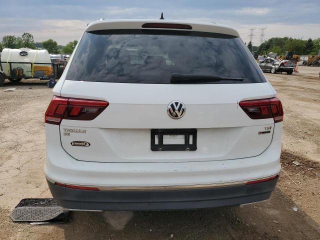 2018 VOLKSWAGEN TIGUAN SE - 3VV2B7AX5JM161449