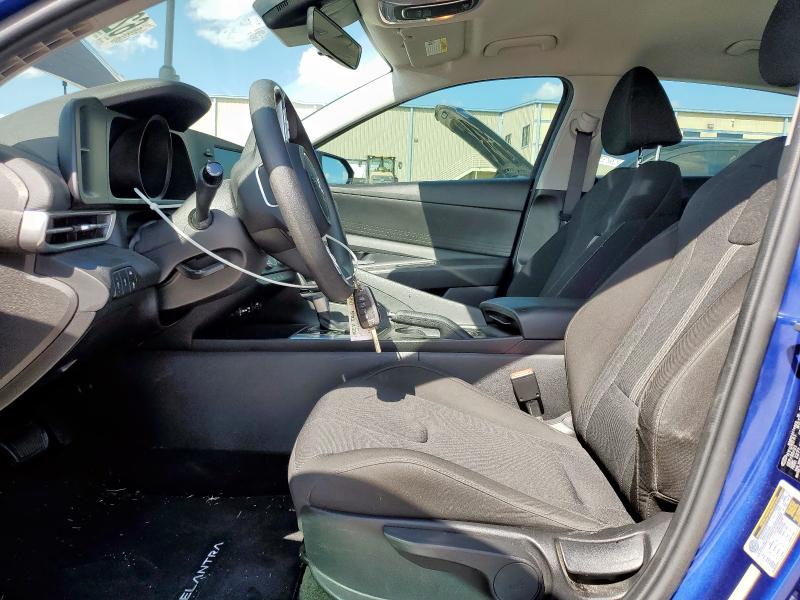 2022 HYUNDAI ELANTRA SE KMHLL4AG7NU262858