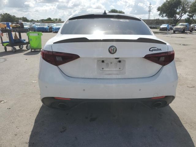 2017 ALFA ROMEO GIULIA ZARFAEBN1H7536607
