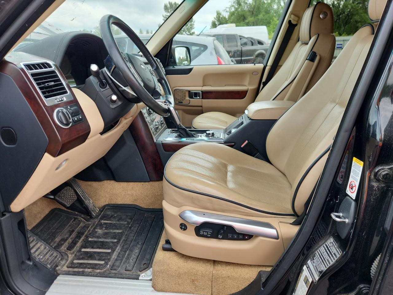 LAND ROVER RANGE ROVER HSE LUXURY