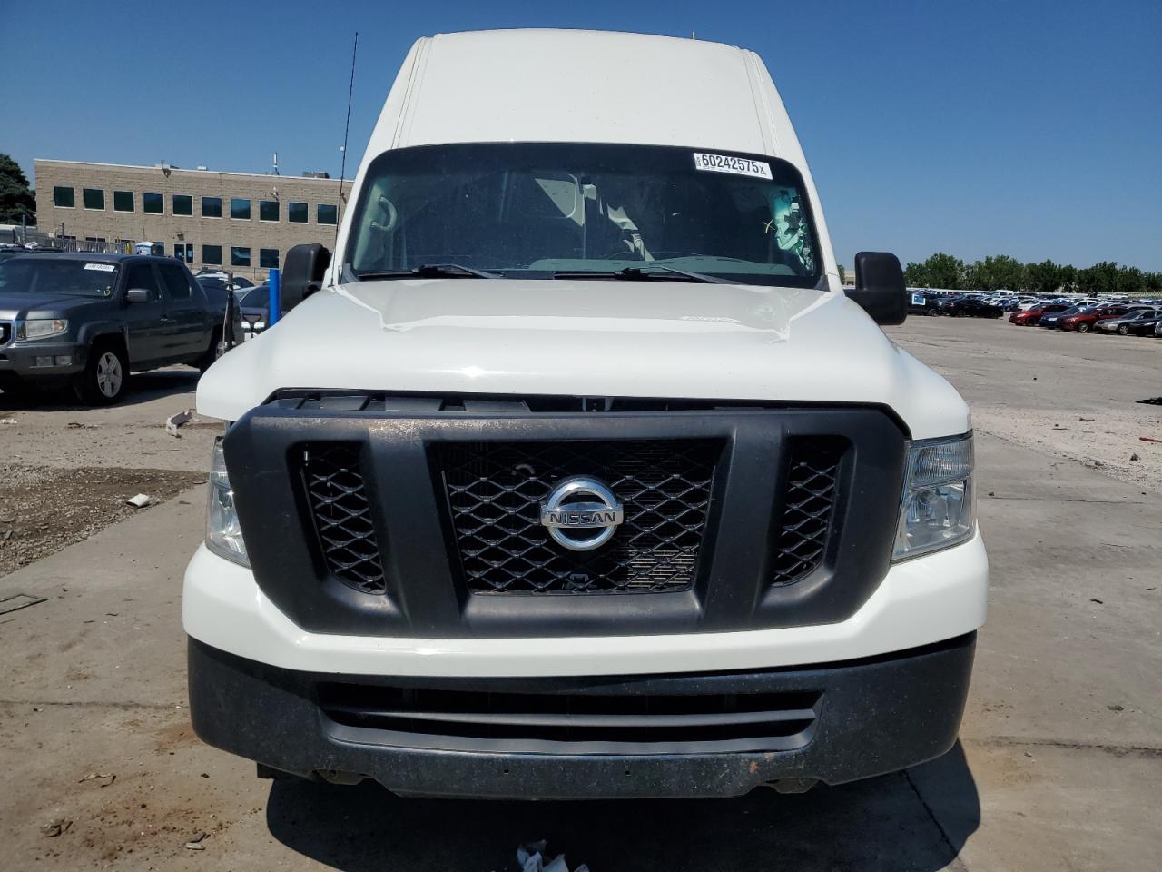 NISSAN NV2500 2500 S