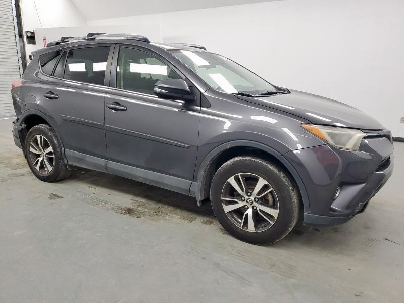 Vin: jtmwfrev3hj134993, lot: 58201105, toyota rav4 xle 20174