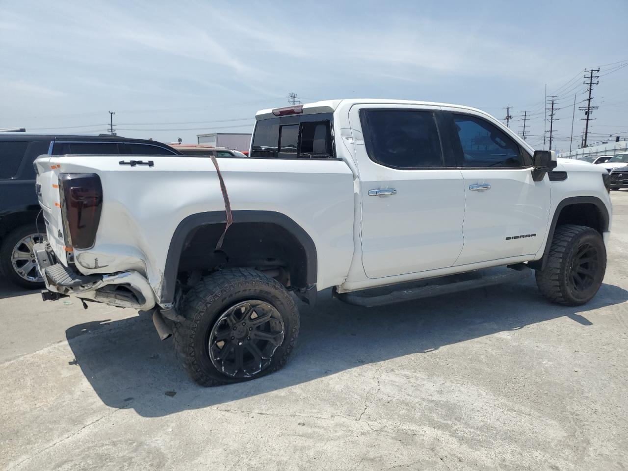 GMC SIERRA K1500 SLT