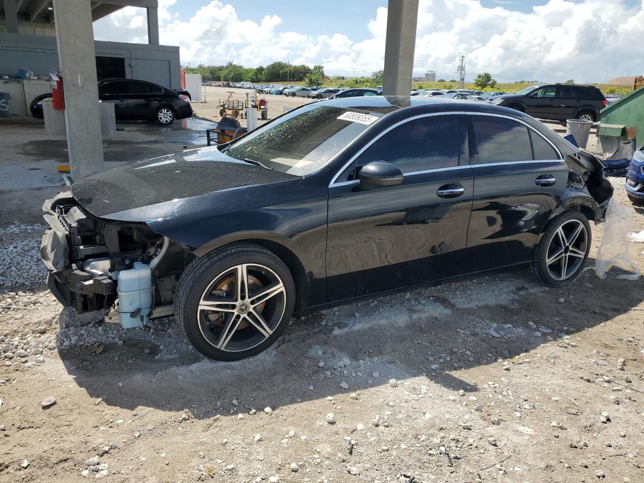 MERCEDES-BENZ A-CLASS 220 4MATIC