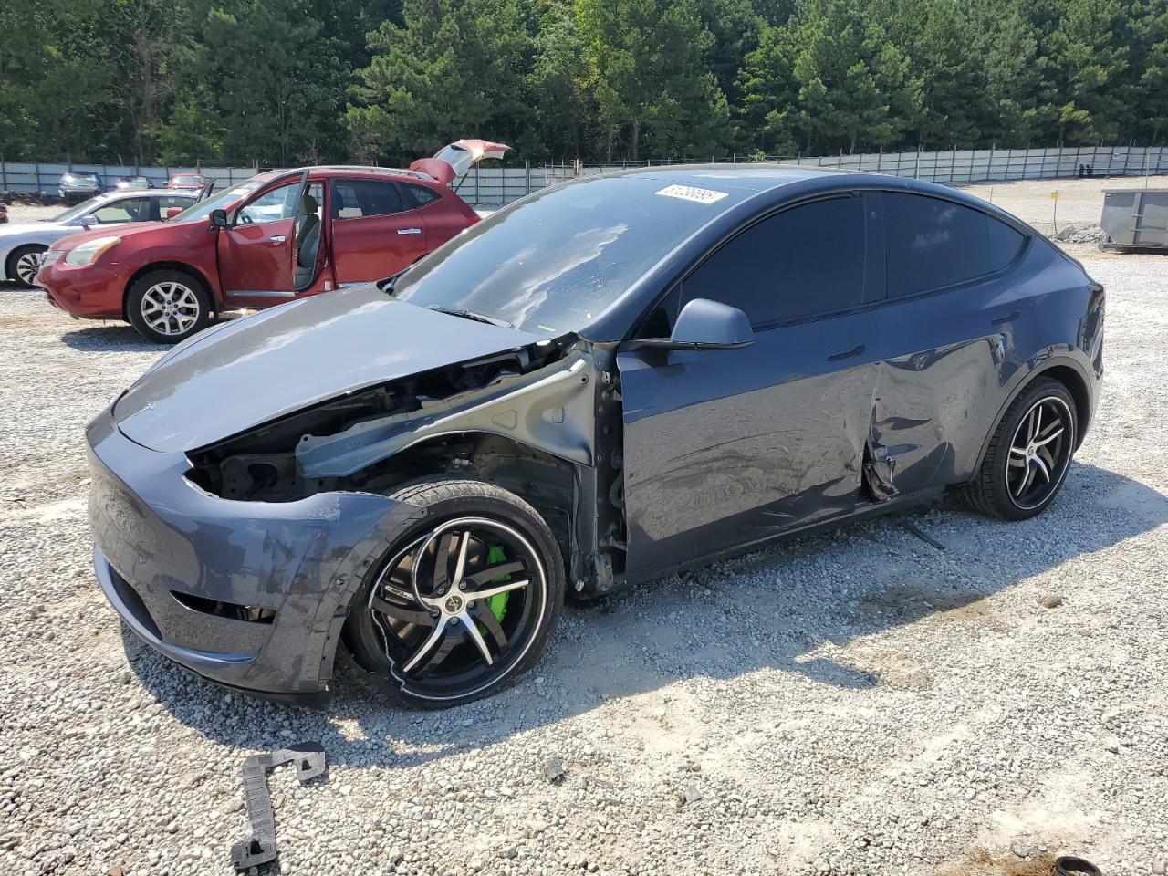 TESLA MODEL Y