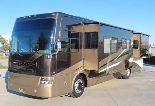 FREIGHTLINER CHASSIS XC 2010 brown motorize diesel 4UZAB2DTXACAS7588 photo #3
