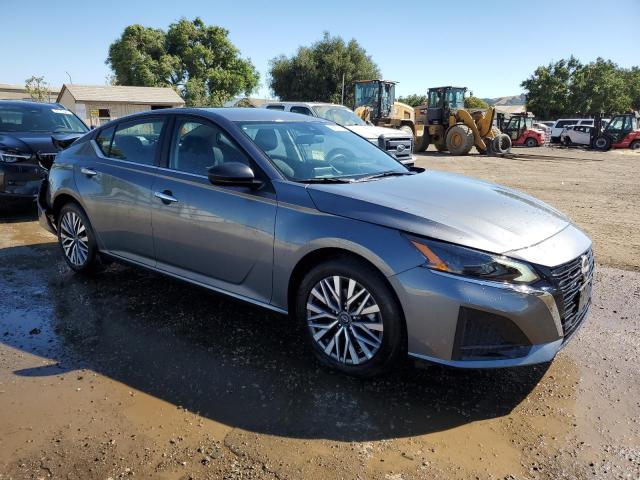 Vin: 1n4bl4dv8sn382674, lot: 61814855, nissan altima sv 20254