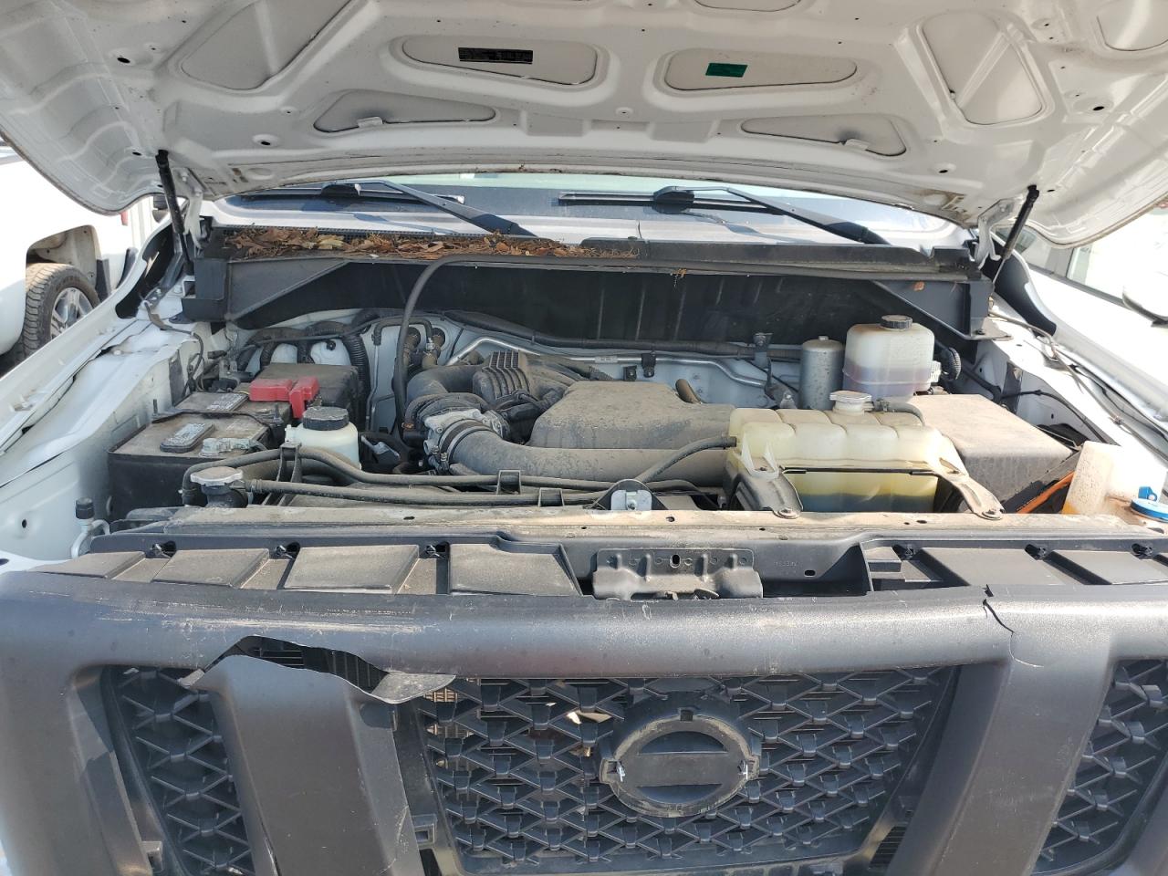 NISSAN NV2500 2500 S