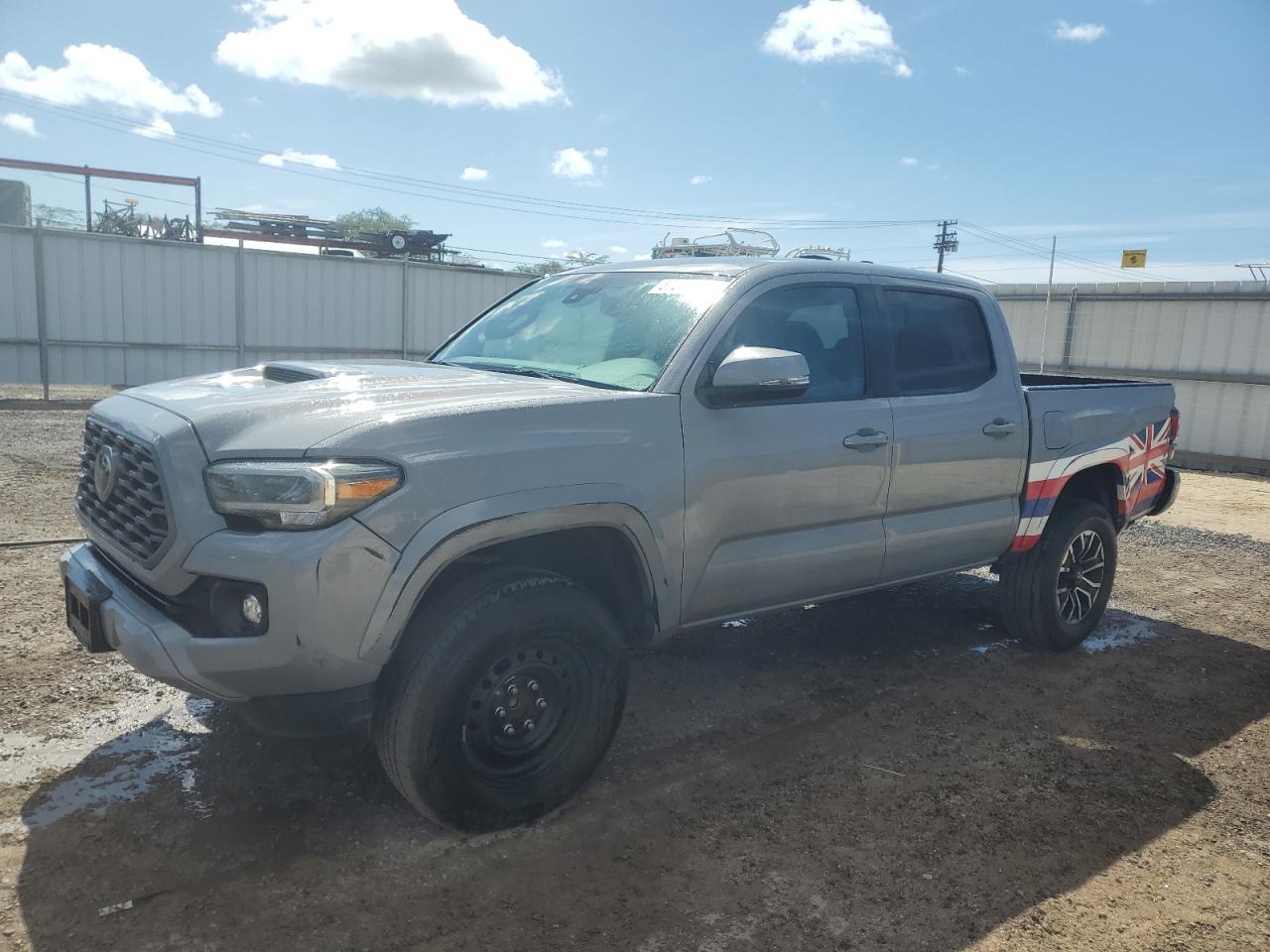 TOYOTA TACOMA DOUBLE CAB