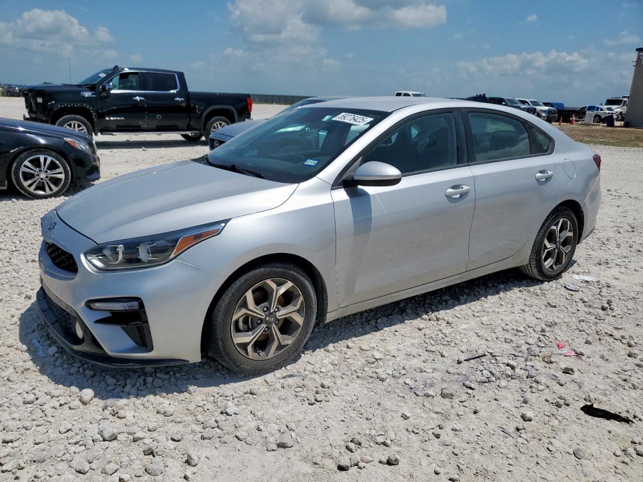  Salvage Kia Forte