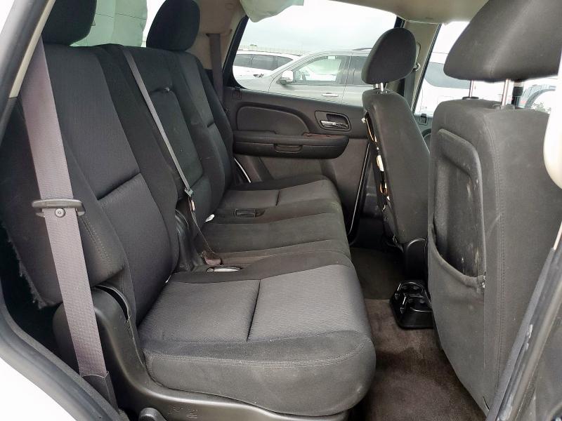 2011 GMC YUKON SLE - 1GKS1AE02BR326700