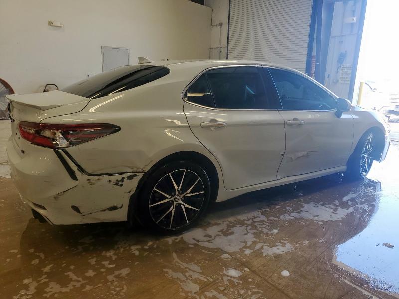 Vin: 4t1g11ak0pu123569, lot: 59264305, toyota camry se night shade 20233