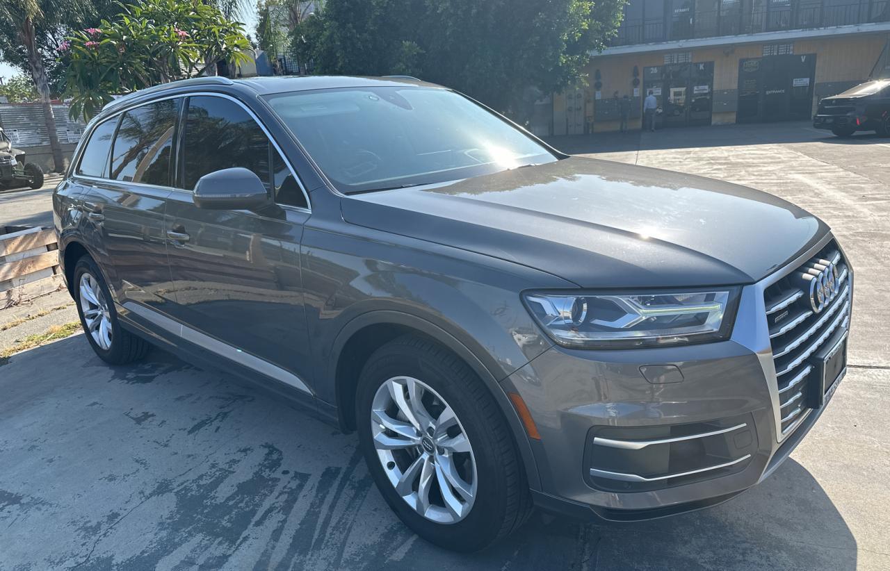 AUDI Q7 PREMIUM PLUS