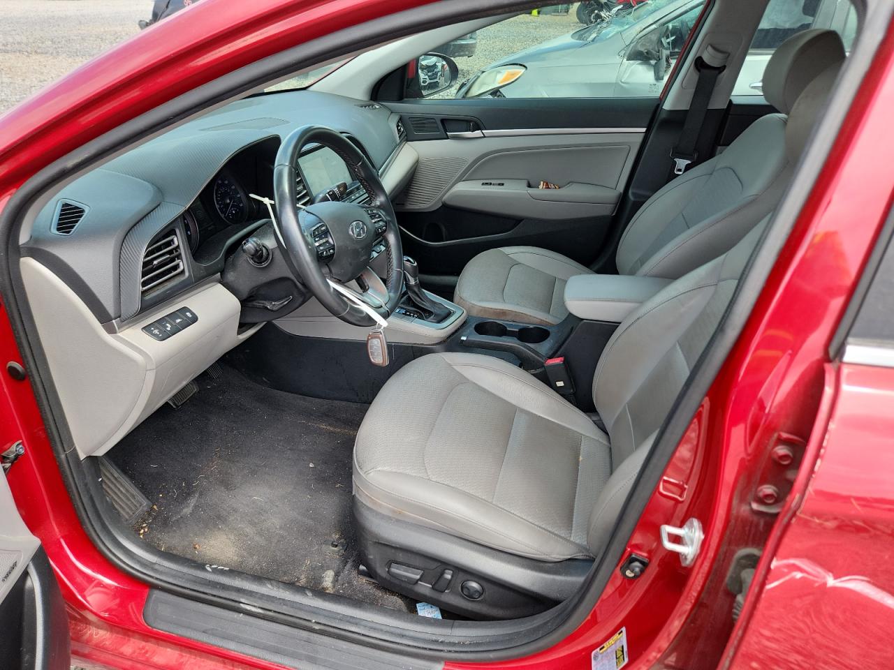 Hyundai Elantra se 2020