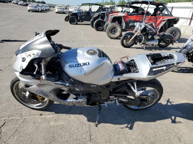 2004 SUZUKI GSX-R1000 JS1GT75A142108647