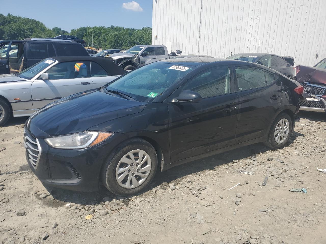 HYUNDAI ELANTRA SE
