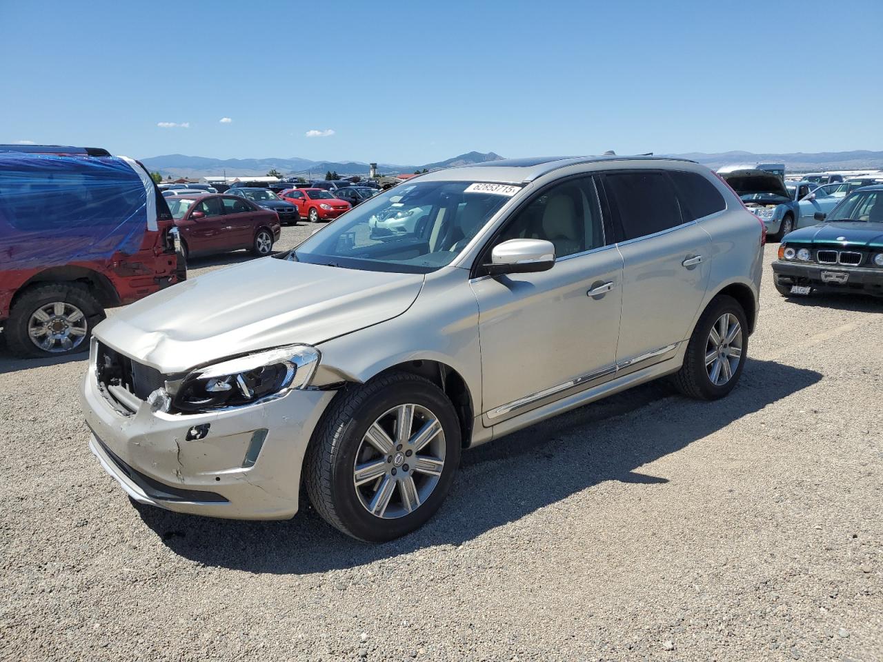 VOLVO XC60 T5 INSCRIPTION