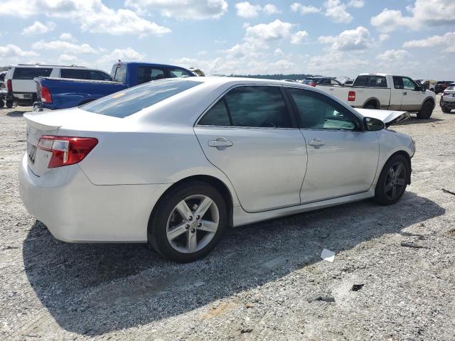 Vin: 4t1bf1fk4eu732858, lot: 60049875, toyota camry l 20143