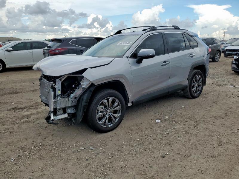 TOYOTA RAV4 XLE P
