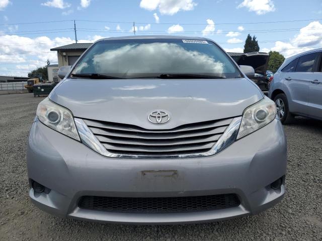 2017 TOYOTA SIENNA LE 5TDKZ3DC6HS849501