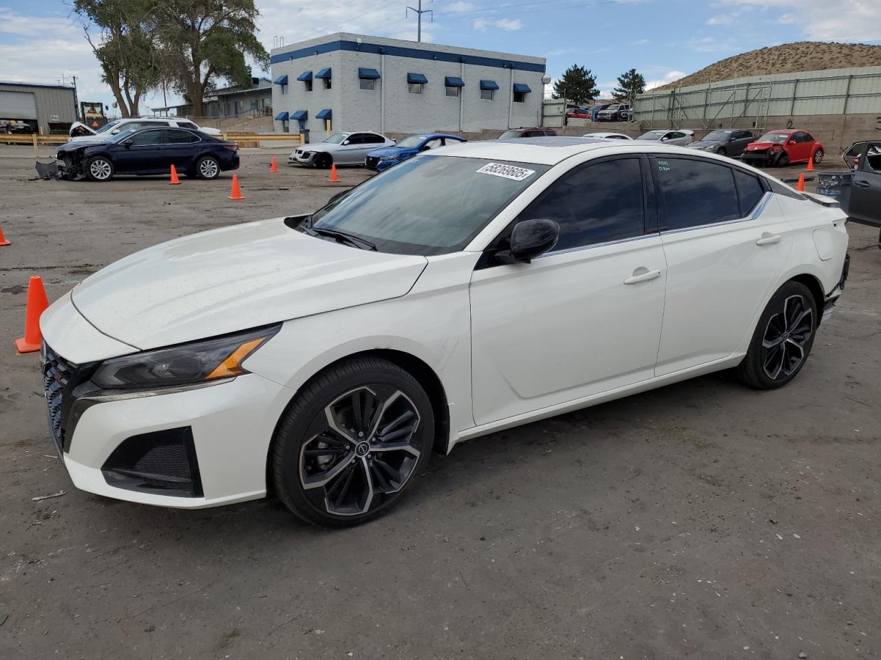 NISSAN ALTIMA SR